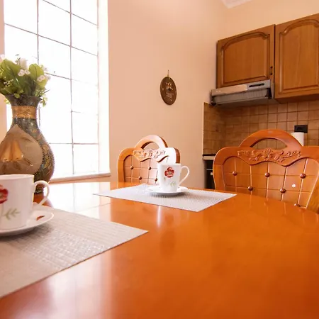 Lägenhet Tirana Central Apartment *