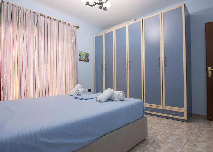 Tirana Central Apartment Daire Tiran