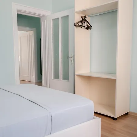 Central Tirana Apartment Apartment Tirana